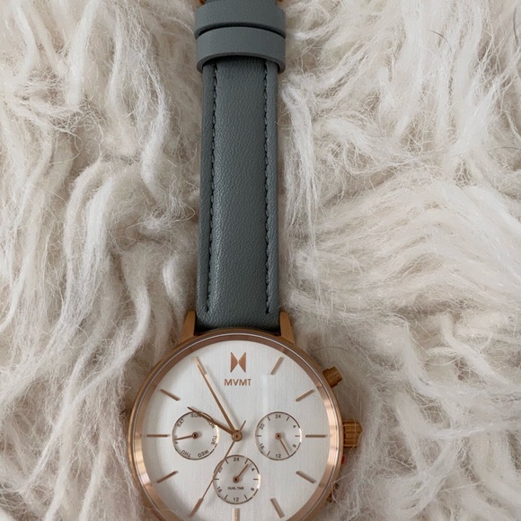 MVMT Women’s Watch! - Picture 2 of 6